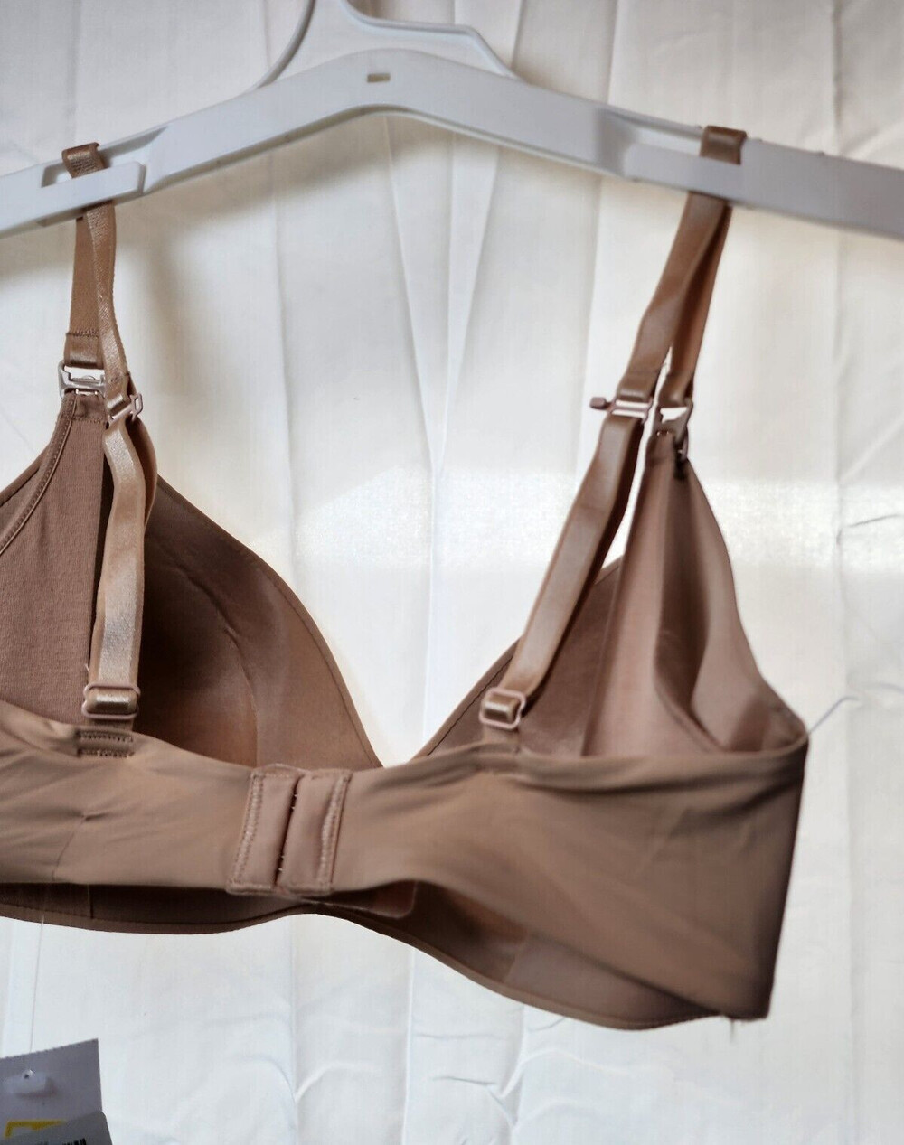 New Auden Women's Beige Wireless Lightly Line Bra Adjustable Straps Size 34D - Picture 4 of 4